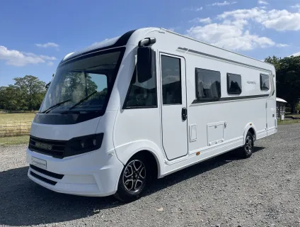 Weinsberg  CaraCore 700 MEG Light (BN: 8919) 