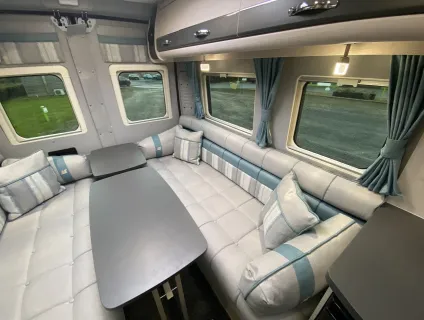 Auto-Sleepers  Warwick XL 2021