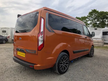Auto-Sleepers  Custom Air Auto (T-00136) 