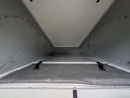 Auto-Sleepers  Custom Air Auto (T-00136) 