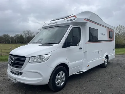 Weinsberg  CaraCompact Suite MB 640 Meg Edition Hot [Pepper] (4417) 