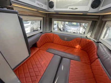 IH  600 CRL, Volkswagen 177BHP Auto 2019