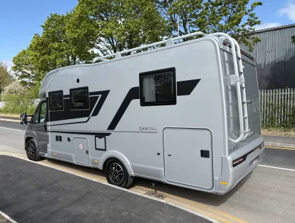 Adria  Coral 670 DC Supreme Coral 670 DC Supreme 