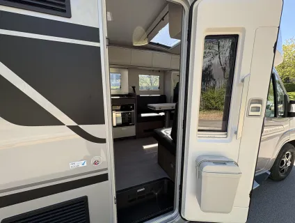 Adria Coral 670 DL Supreme Coral 670 DL Supreme 