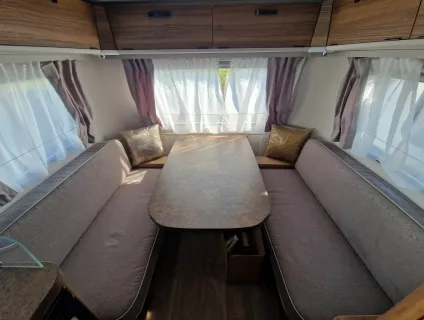 Eriba  Touring 430 2024