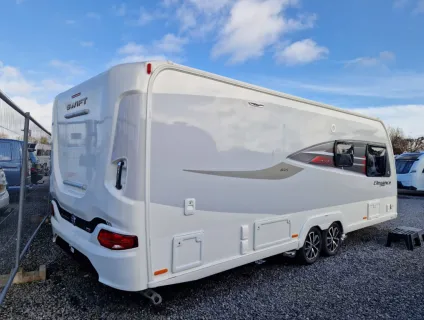 Swift Elegance Grande 845 2023