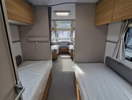 Adria Adora Seine 2024