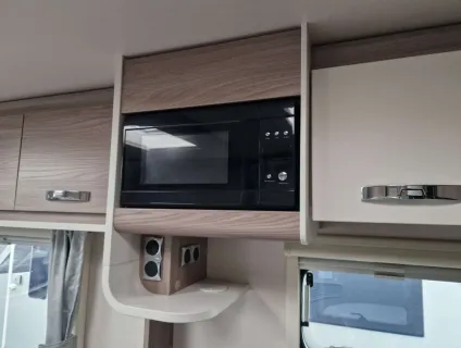 Swift  Sprite Grande Quattro EB 2024