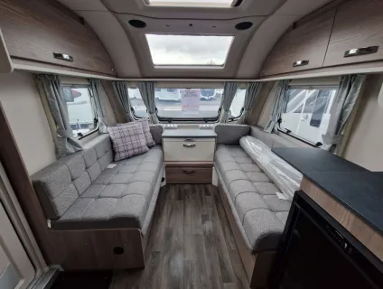 Swift  Sprite Grande Quattro EB 2024