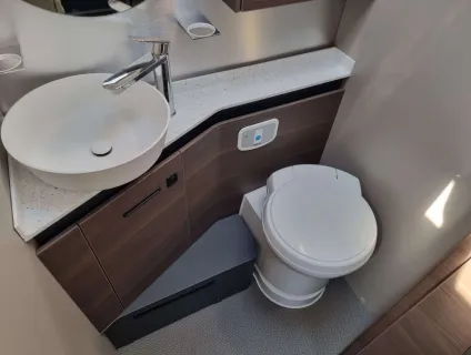 Adria Supersonic 780 DL 2024