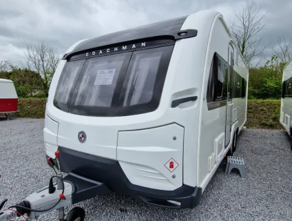 Coachman  Lusso 2021