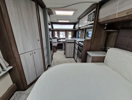 Coachman  Lusso 2021