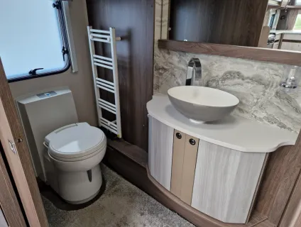 Coachman  Lusso 2021