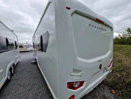 Coachman  Lusso 2021