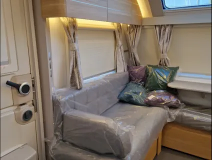 Adria Adora Seine 2024