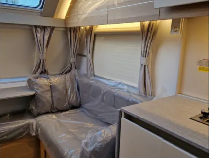 Adria Adora Seine 2024