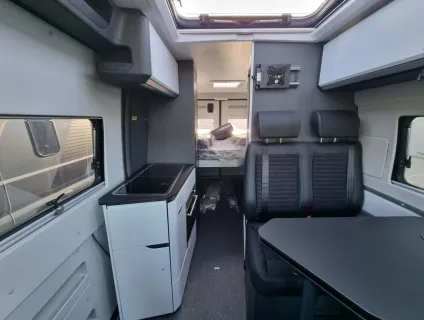 Adria  Twin Supreme 640 SGX 2025