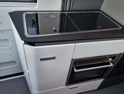 Adria  Twin Supreme 640 SGX 2025