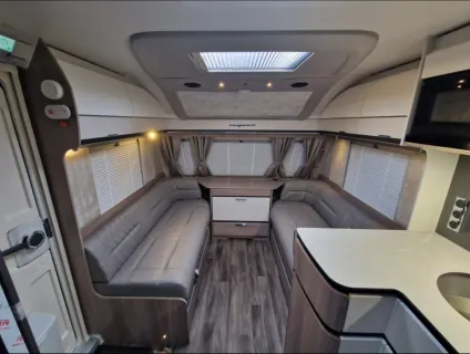 Swift Elegance Grande 780 2024