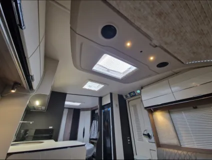 Swift Elegance Grande 780 2024