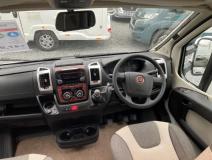 Bessacarr  E462 2015