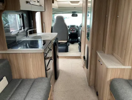 Bessacarr  E462 2015