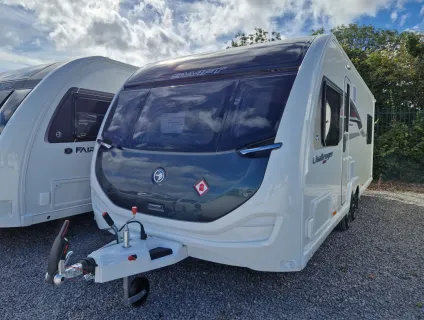 Swift  Challenger Grande 635 SE 2025