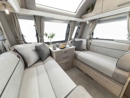 Elddis Crusader Mistral 2025