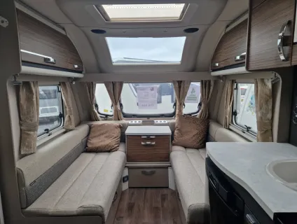 Swift Eccles 580 2019