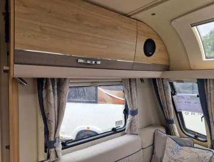 Elddis  Chatsworth 550 2016