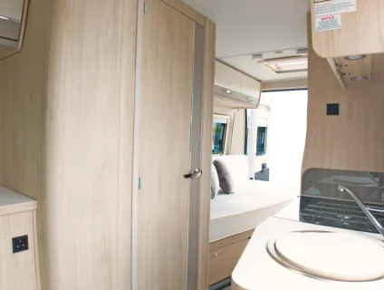 Elddis Autoquest CV60 2026