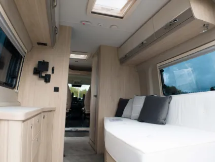Elddis Autoquest CV60 2026
