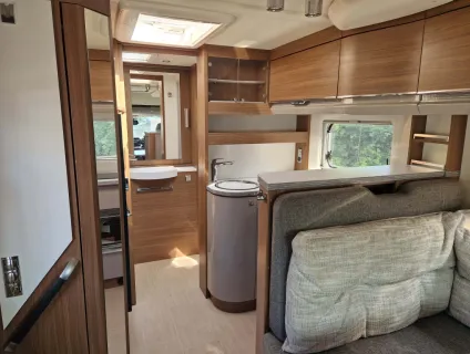 Burstner IXEO I680g 2016