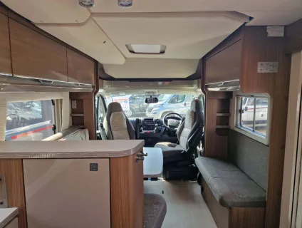 Burstner IXEO I680g 2016