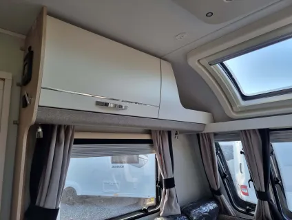 Elddis Avante Apex 550 2026