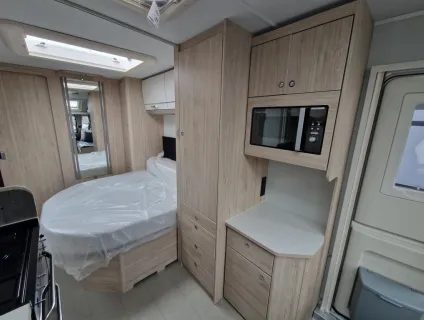 Elddis Avante Apex 554 2026