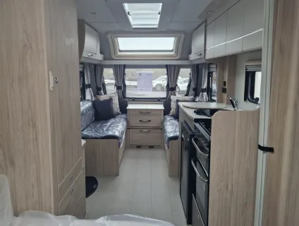 Elddis Avante Apex 554 2026