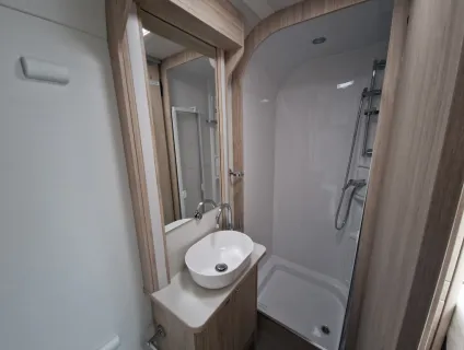Elddis Avante Apex 554 2026