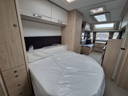 Elddis Avante Apex 554 2026