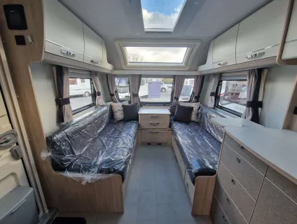 Elddis Avante Apex 860 2026