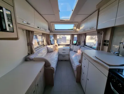 Elddis Crusader Hurricane 2026