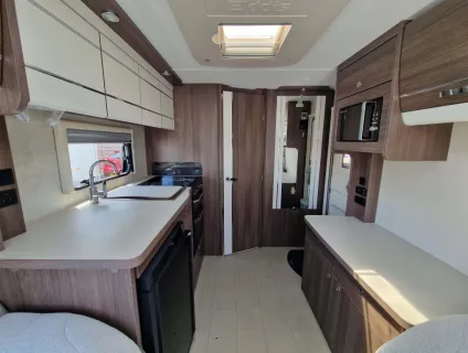Elddis Affinity 520 2023