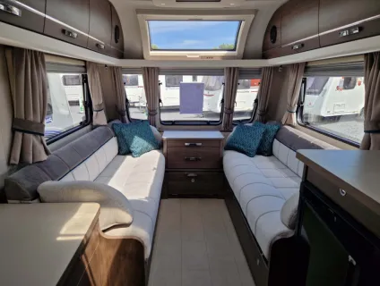 Elddis Affinity 520 2023