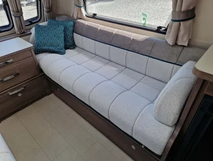 Elddis Affinity 520 2023