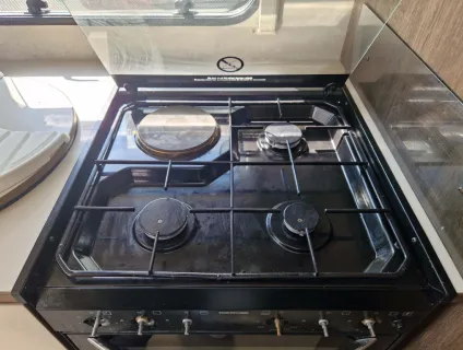Compass Casita 585 2023