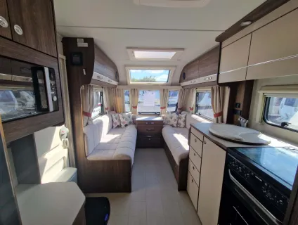 Compass Casita 585 2023
