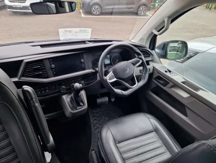 Volkswagen Highline T6 Motion 2021