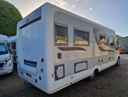 Auto-Sleepers  Burford DUO 2017