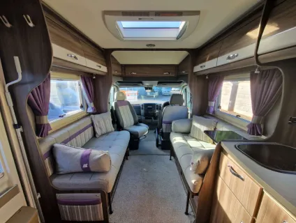 Auto-Sleepers  Burford DUO 2017