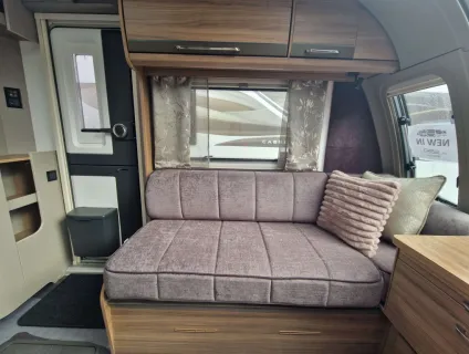 Bailey Unicorn Deluxe Cadiz 2026
